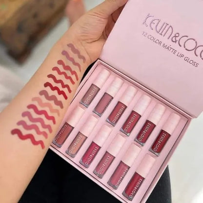 Set de 12 labiales mate BeautyColor de Kevin&Coco