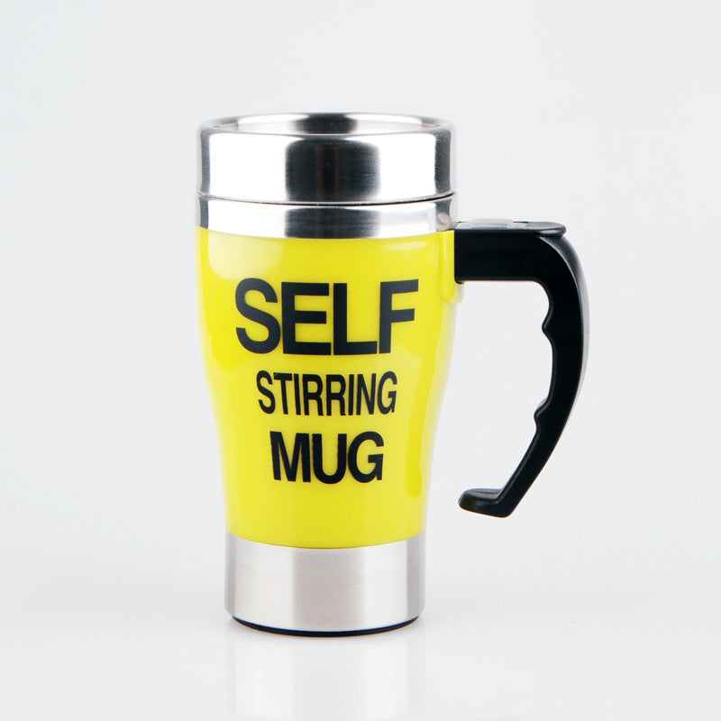 Taza de café con agitación automática